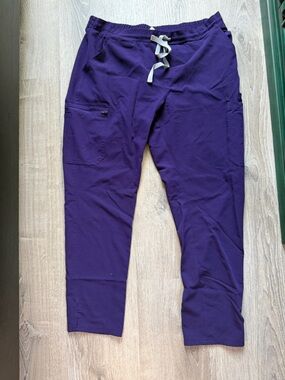 Figs Yola scrub pants